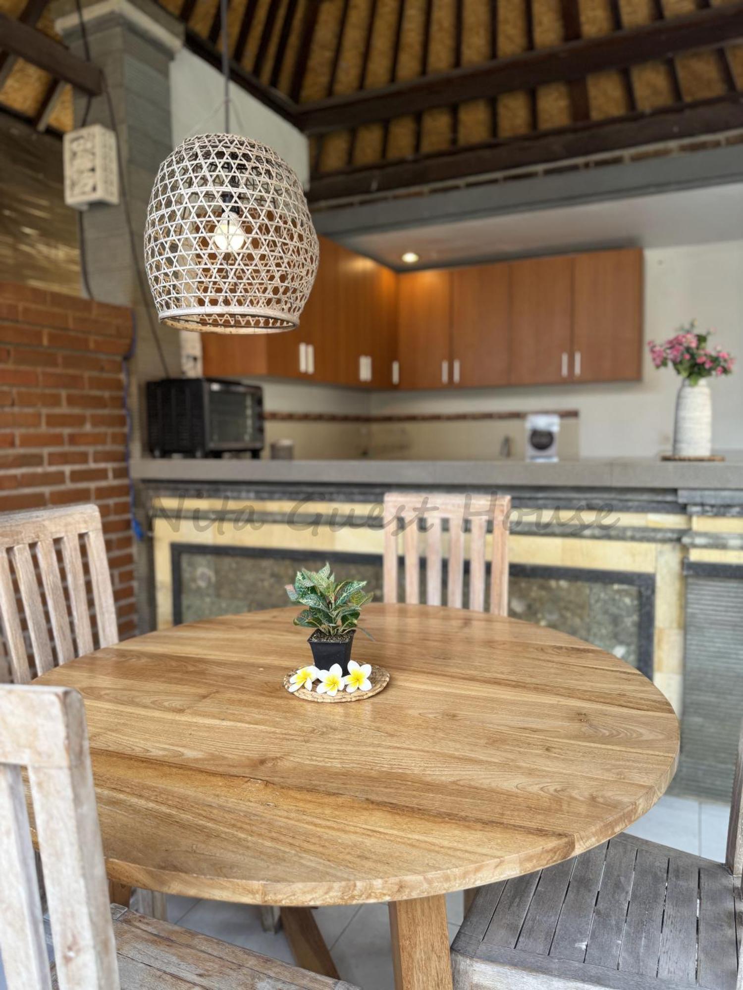 Nita Guest House Bali Canggu Zewnętrze zdjęcie